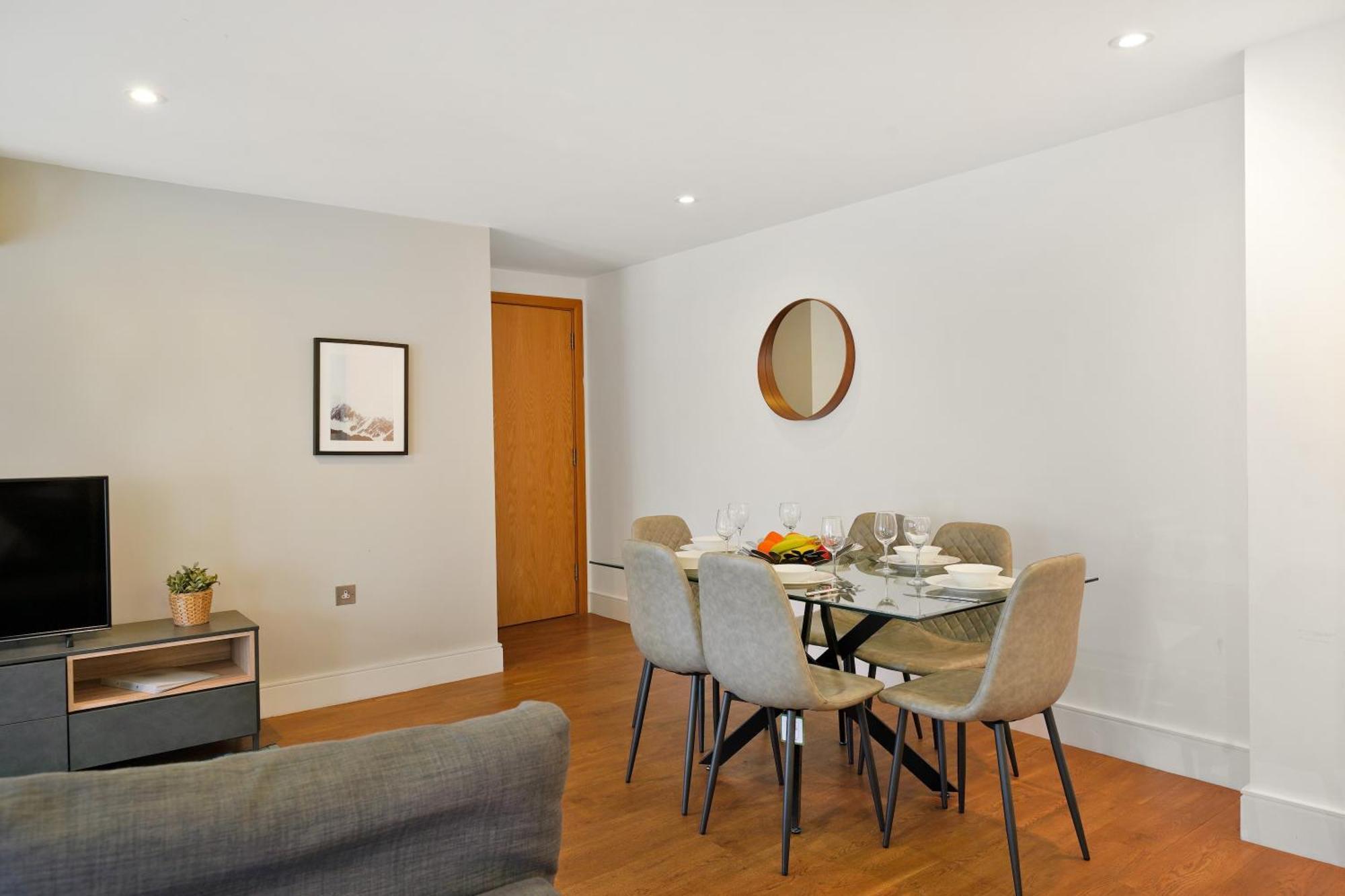 Modern Apartments In Bayswater Central London Free Wifi & Aircon By City Stay Aparts 런던 외부 사진